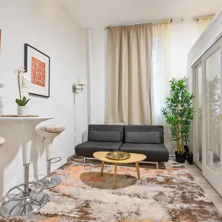 Monthly Nyc Rentals- Modern 1 Bedroom Unit Apartment New York