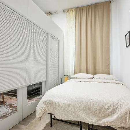 Monthly Nyc Rentals- Modern 1 Bedroom Unit Apartment New York