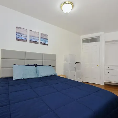Apartment Monthly Nyc Rentals- Modern 2 Bedroom *