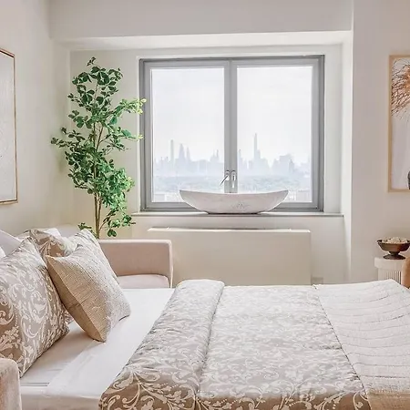Views, Modern Nyc Oasis Retreat Apartment New York