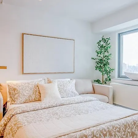 Views, Modern Nyc Oasis Retreat Apartment *