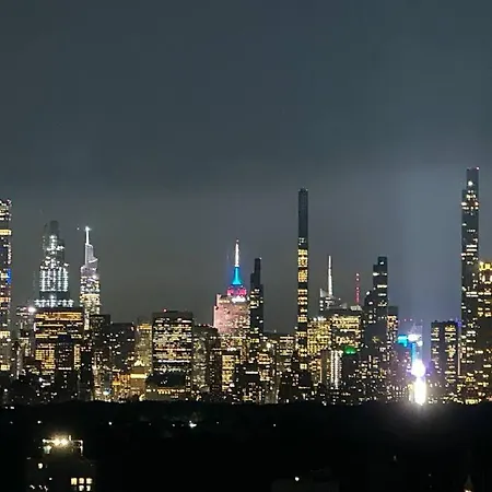 Views, Modern Nyc Oasis Retreat New York