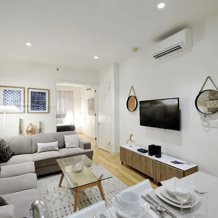 Monthly Nyc Rentals- Amazing 2 Bedroom 2 Ba Apt * New York