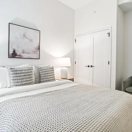 Apartment Nyc Luxury 4 *