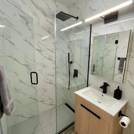 Luxury 2 Bedroom In Nyc!!
