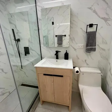 Luxury 2 Bedroom In Nyc!! Apartment