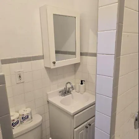 2 Bd Modern And Stylish Unit