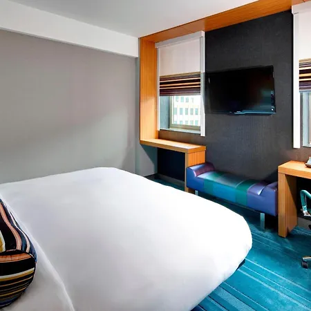 Aloft By Marriott New York Brooklyn Hotel 3*
