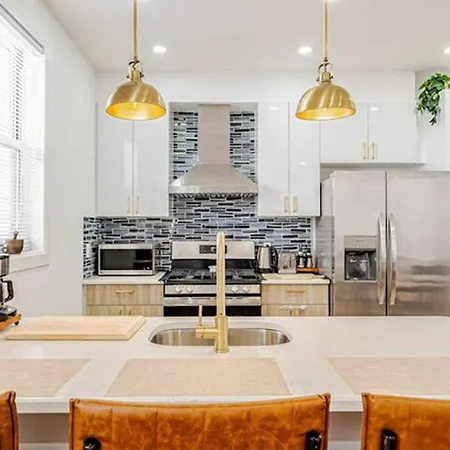 Cozy Portland Ave Apartment *