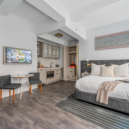 17john Aparthotel 4*