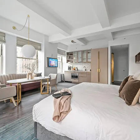 Aparthotel 17john 4*