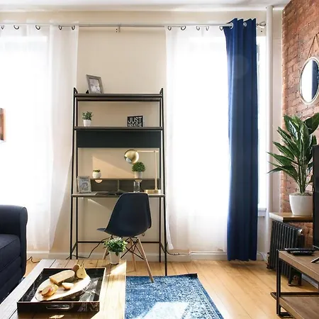 Apartment 428-4r 2 Bedroom Newly Furnished *
