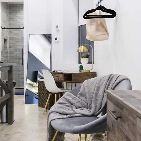 3-2 Prime East Village Private Outdoor New York