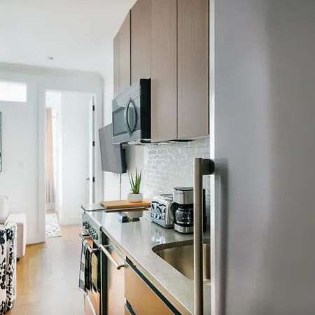 Apartment 1288-5fs New Renovated 2 Bedrooms In Ues New York