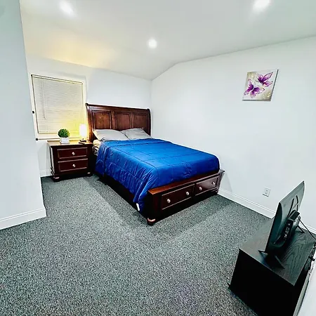 Class Near Jfk Guest house *
