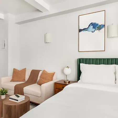 73-310 Newly Reno Uws Doorman Gym Laundry New York