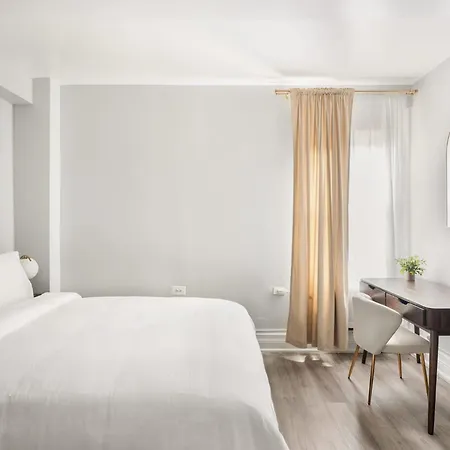 Apartment 73-310 Newly Reno Uws Doorman Gym Laundry New York