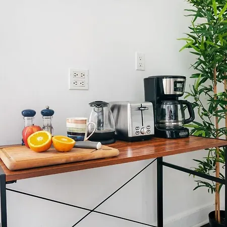 61-3c Renovated 2br Sleeps 5 Prime Upper East * New York