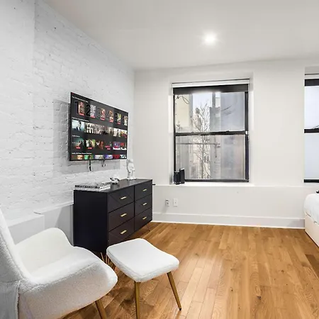 Spacious Retreat - 4br Heart Of Nyc Prime Location Apartment New York
