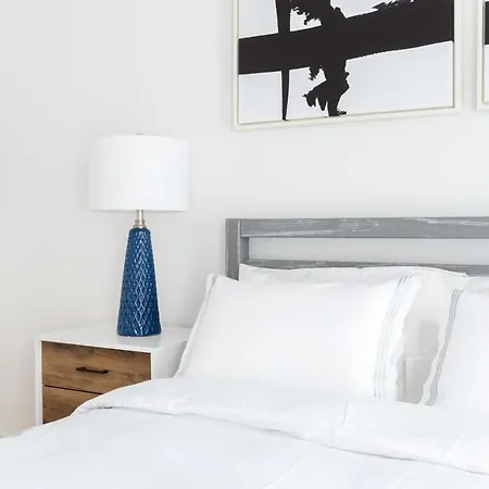 323-2 Spacious 2br Williamsburg *
