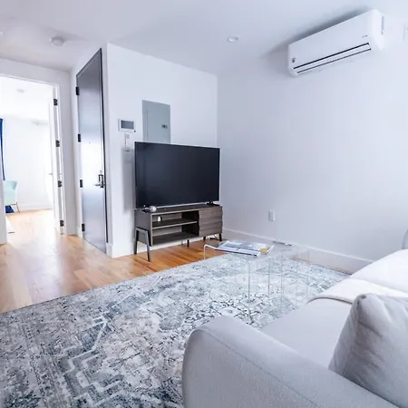 323-2 Spacious 2br Williamsburg * New York