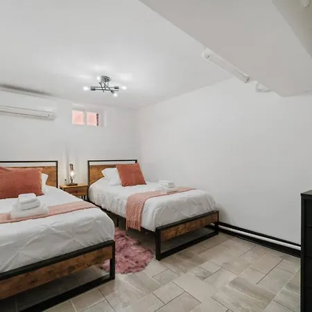 Apartment Bushwick 3br Loft- Rooftop, Group Friendly At 