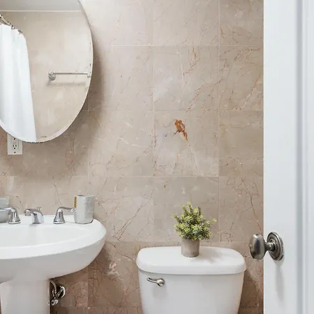 73-320 New 1br 1bth Uws Doorman Gym * New York
