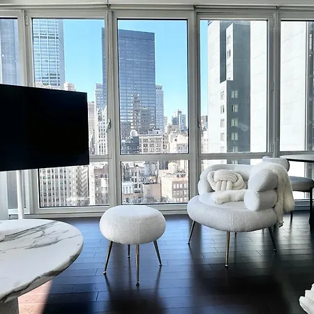 Stylish 3br Luxury Retreat In The Heart Of Fidi