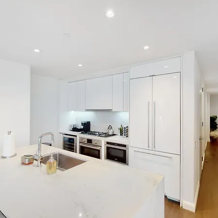 Amazing In Upper West Side New York