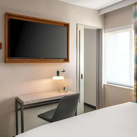Hotel Hampton Long Island Ny