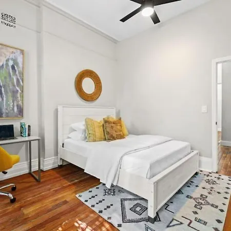 Holiday home 3br Retreat Walkable To Columbia U