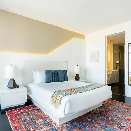 Tribeca 1br W Roof Deck Nr World Trade Center Nyc-1356 New York