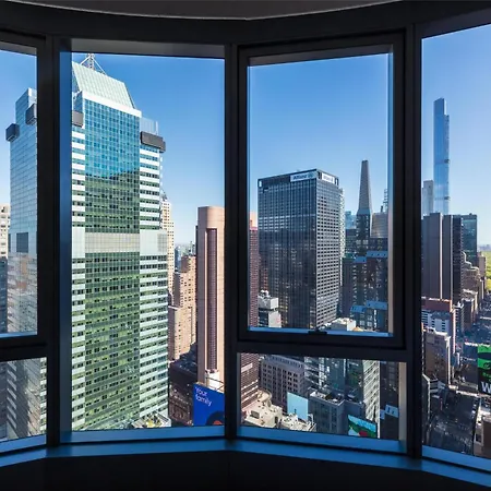 Tempo By Hilton Times Square Hotel 4*