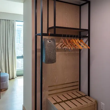 Tempo By Hilton Times Square Hotel 4*