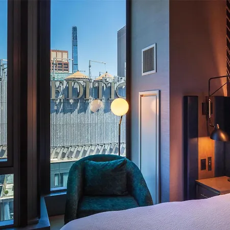 Hotel Tempo By Hilton Times Square 4*