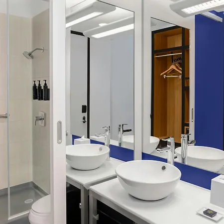 Aloft By Marriott New York Brooklyn 3*