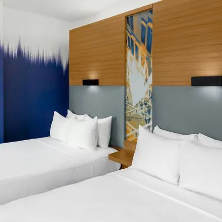 Hotel Aloft By Marriott New York Brooklyn