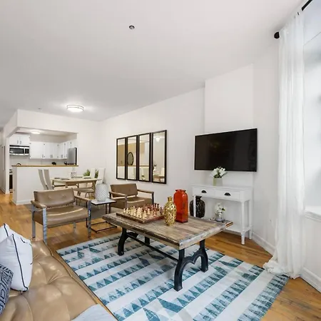 Harlem Renaissance Apartment