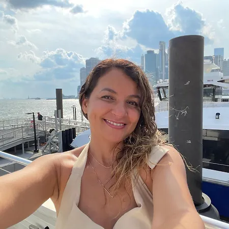 Maria *