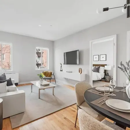 Notch 2br & 2ba Minutes To Park Apartment