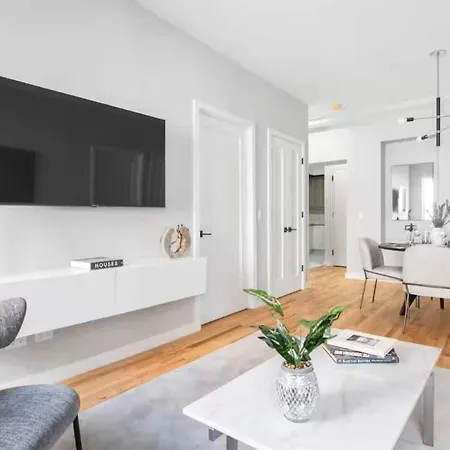 Apartment Notch 2br & 2ba Minutes To Park *