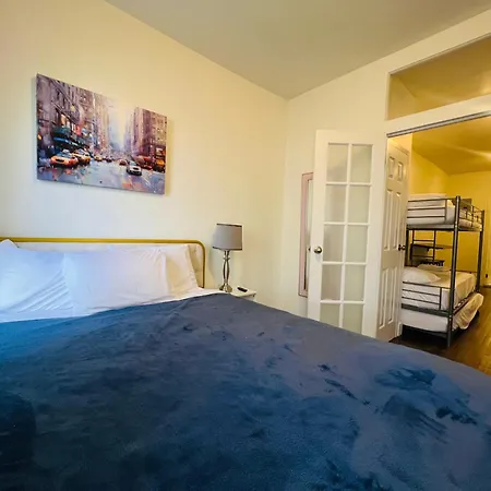 The Manhattan On 48th Apartment New York