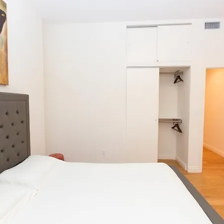 Apartment Luxury Three Bedroom On Park Ave & 31st Street - Midtown East