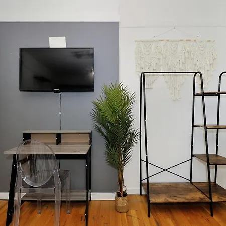 Furnished 2 Bedroom In Lennox Hill, June To Aug 90 Days Required * New York