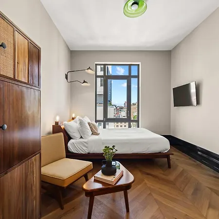 Freeman I By Rove 1br With Shared Amenities *