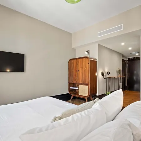 Freeman I By Rove 1br With Shared Amenities New York