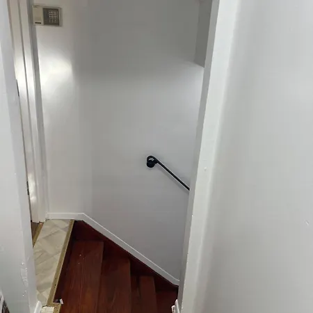 Luxury 2-bedroom And 1-bathroom