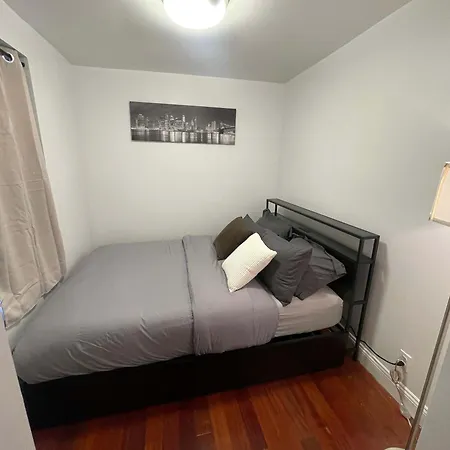 Private In Union Square Apartment