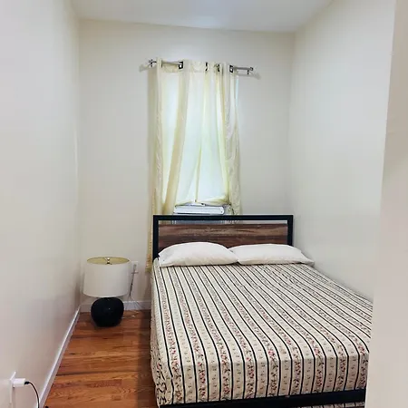 Dream House Apartment