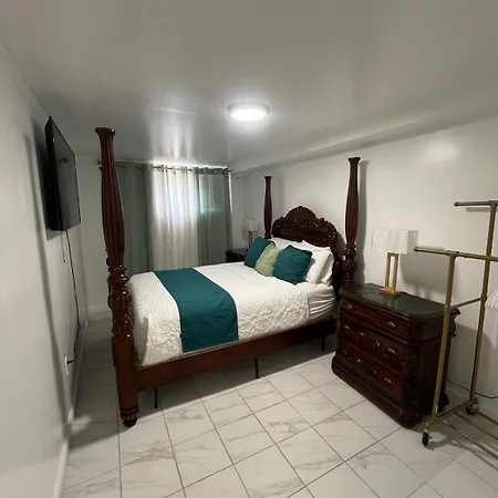 Luxury 2-bedroom And 1-bathroom Apartment New York